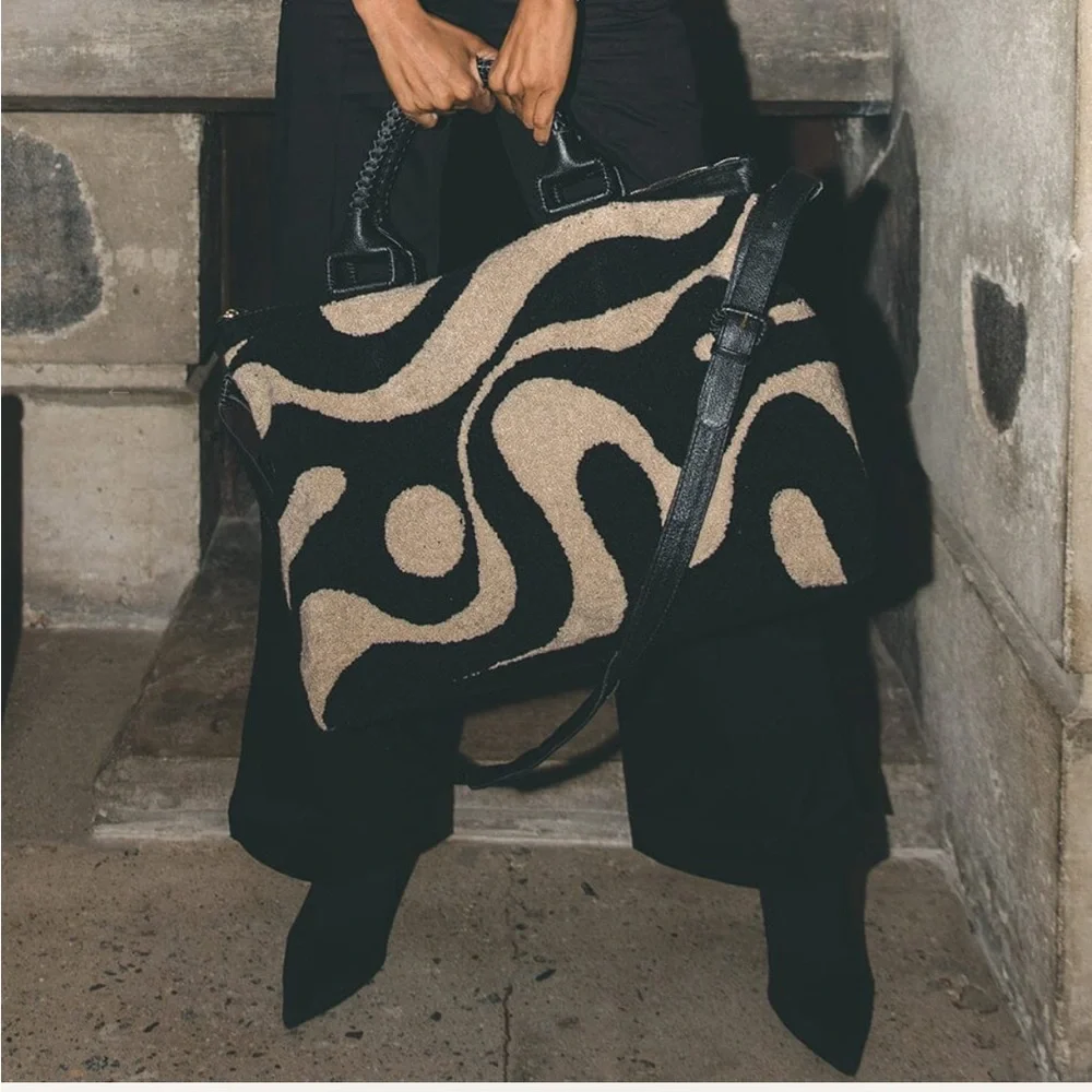 CLEOBELLA weekender - Picture 1 of 3